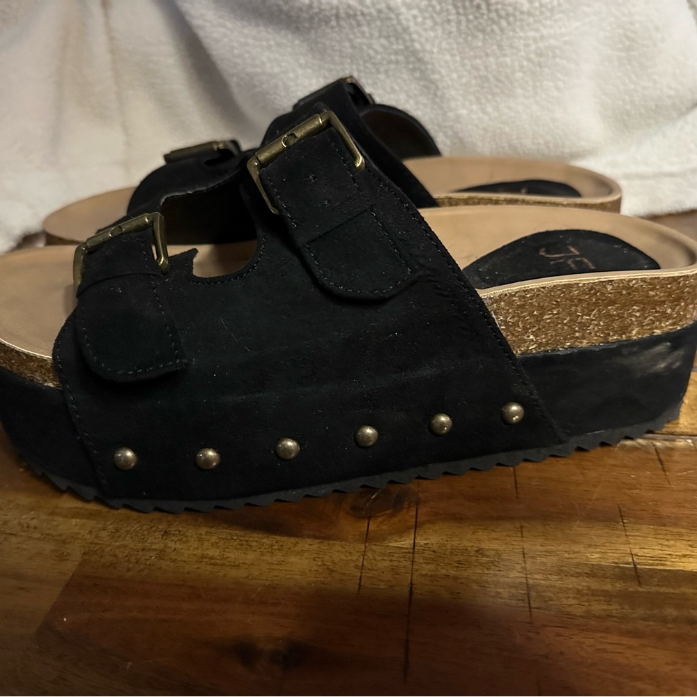 JustFab Black Platform Shoes with Buckle Straps